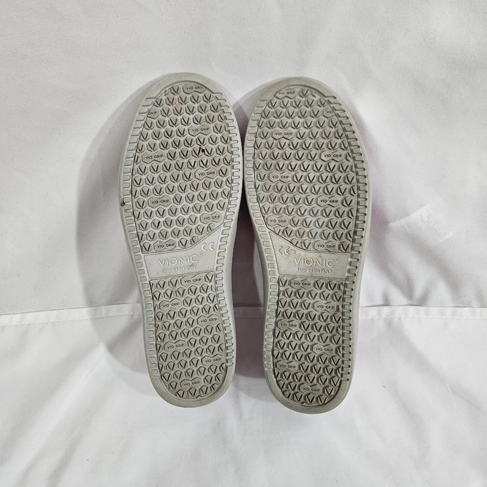 Vionic Pro Mahoney Avery Pink Slip On Suede Shoes Womens Size 9
